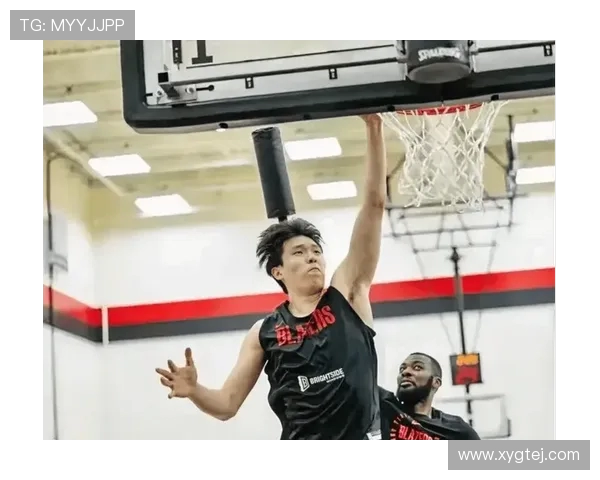 杨毅分析杨瀚森新赛季能否进入NBA正赛克林根防守时间受限表现多犯规 杨毅分析杨瀚森新赛季能否进入NBA正赛克林根防守时间受限表现多犯规