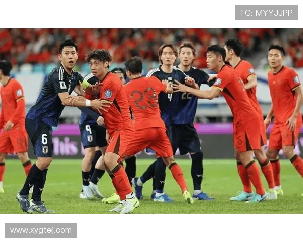 韩国球迷欢庆2-0战胜美国队 日本队失利成焦点 韩国球迷欢庆2-0战胜美国队 日本队失利成焦点